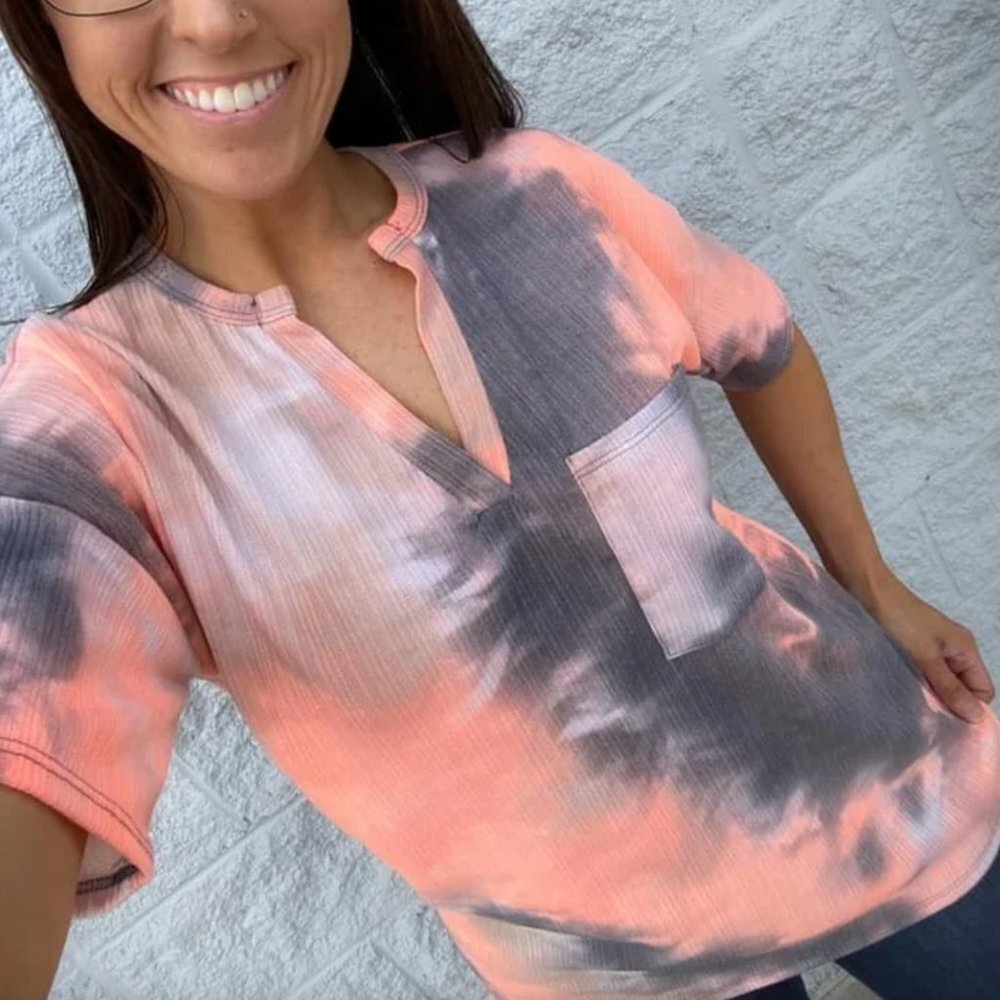 BiBi Coral Tie Dye V-neck Side Slit Front Pocket Textured Top - Size Small